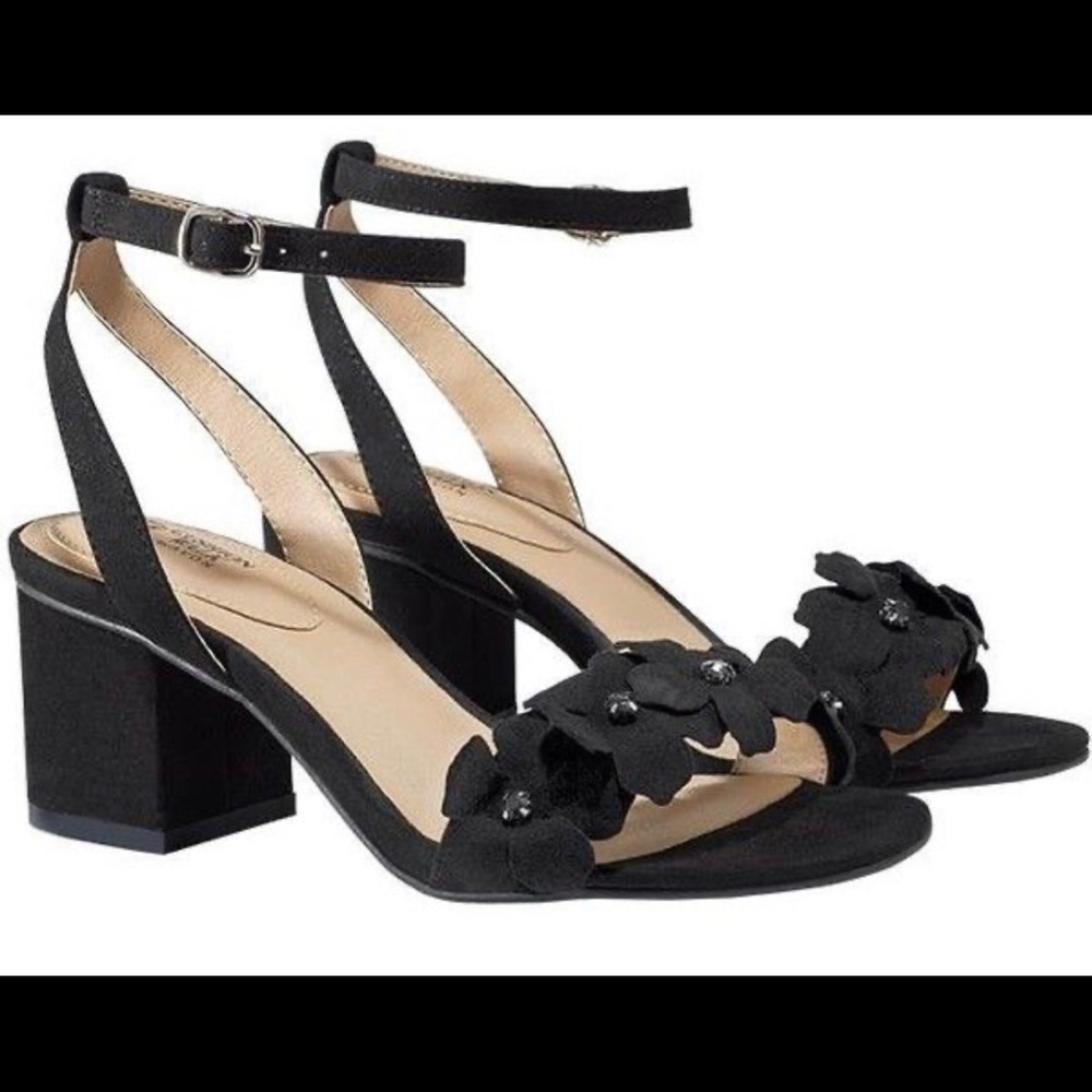 2 for $40 Cushion Walk Size 7 Flower Open Toe Strap Block Heel In Black